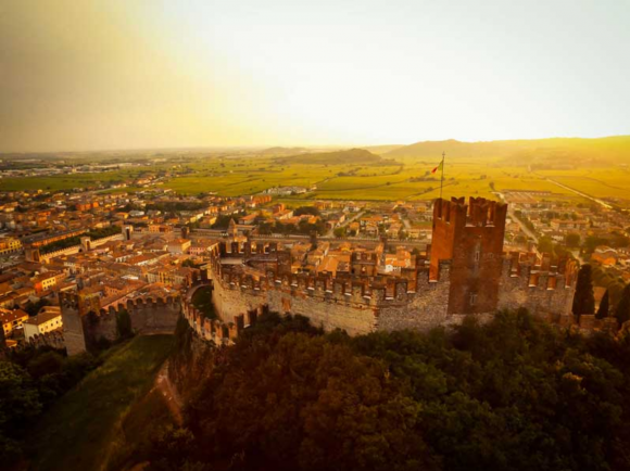 Cantina castello Soave