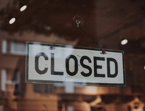 Confcommercio: tra il 2012 e il 2025 scomparsi 156mila negozi. Alimentari tra i più penalizzati