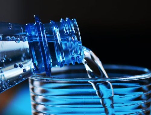 Nestlè Francia: ritirate e distrutte due milioni di bottiglie d’acqua Perrier potenzialmente contaminate