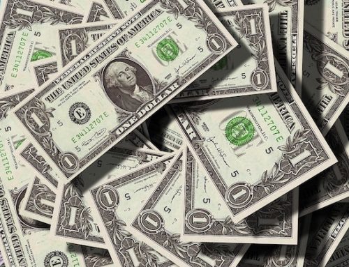 Il crollo del dollaro. Un ‘dazio nascosto’ che vale il 15%