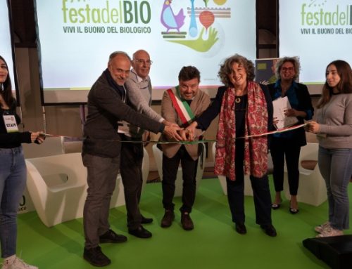 Bologna: oltre 4mila partecipanti alla Festa del bio. FederBio: “Serve educazione alimentare”