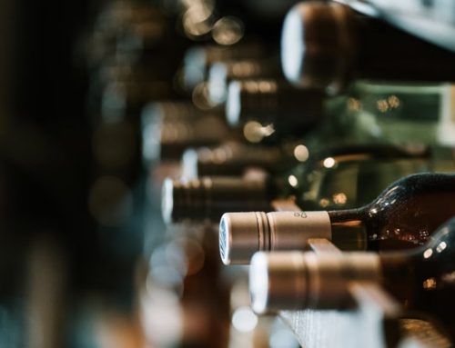 Le etichette coi rischi del consumo di alcol sono legge in Irlanda