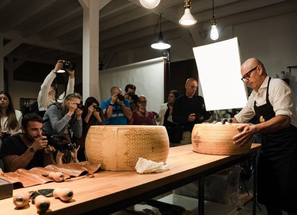 Grana padano immagini