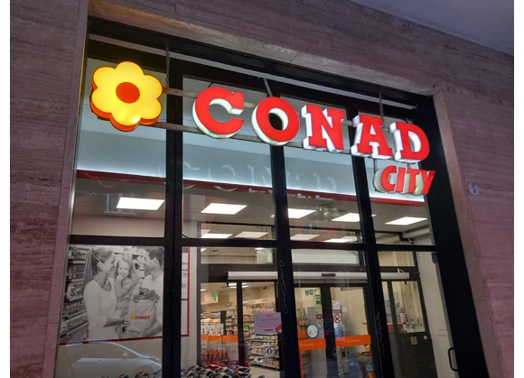Bologna, riapre il Conad City di via Sant’Isaia
