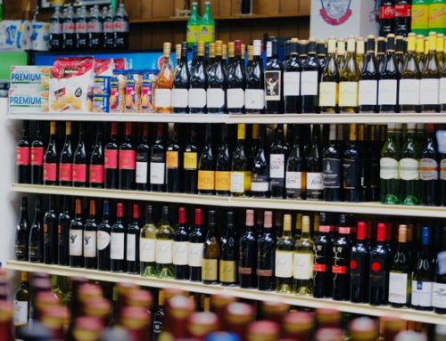 Vino in Grande distribuzione: il 2024 si chiude con un -1,3% a volume e un +2,2% a valore