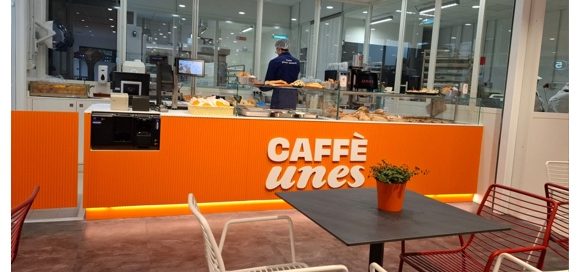 Apre a Caluso (To) il nuovo format Caffè Unes