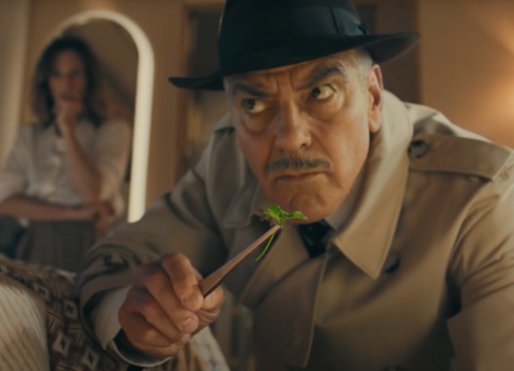 George Clooney veste i panni di detective nella nuova campagna di Nespresso