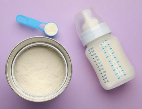 Nestlé, Danone e Lactalis richiamano latte in polvere per l’infanzia a livello globale: allerta per contaminazione da cereulide