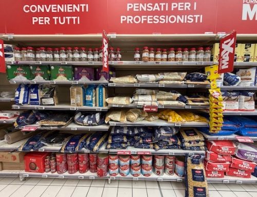 Continua lo sviluppo dei maxi formati ‘Pensati per i professionisti, Convenienti per tutti’ in Carrefour-Gs. Con qualche variazione