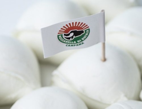 Ad Alimentaria (Barcellona) il ‘gemellaggio gastronomico’ tra la Mozzarella di Bufala Campana Dop e il prosciutto Jabugo Dop