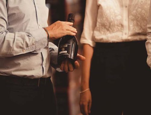 Giacobazzi Vini: a Vinitaly l’annata 2025 di ‘Bollino Oro’, vincitore del WineHunter Award Rosso 2025