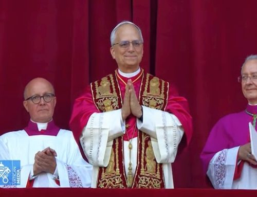 Smettetela di santificare l’IA, fate come Papa Leone XIV: disarmiamola per il bene delle aziende e della società